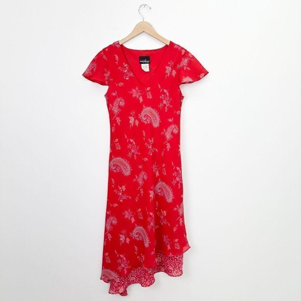 Positive Attitudes Women’s Vintage Red Paisley Asymmetric Hem Flounce Sleeve Dre